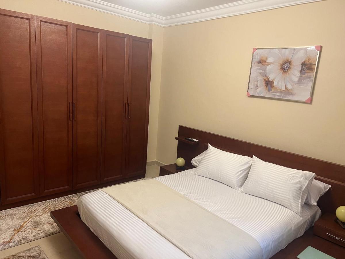 Luxurious Vip Apartment In Madinaty Furnished With High End Hotel Furniture Eksteriør billede