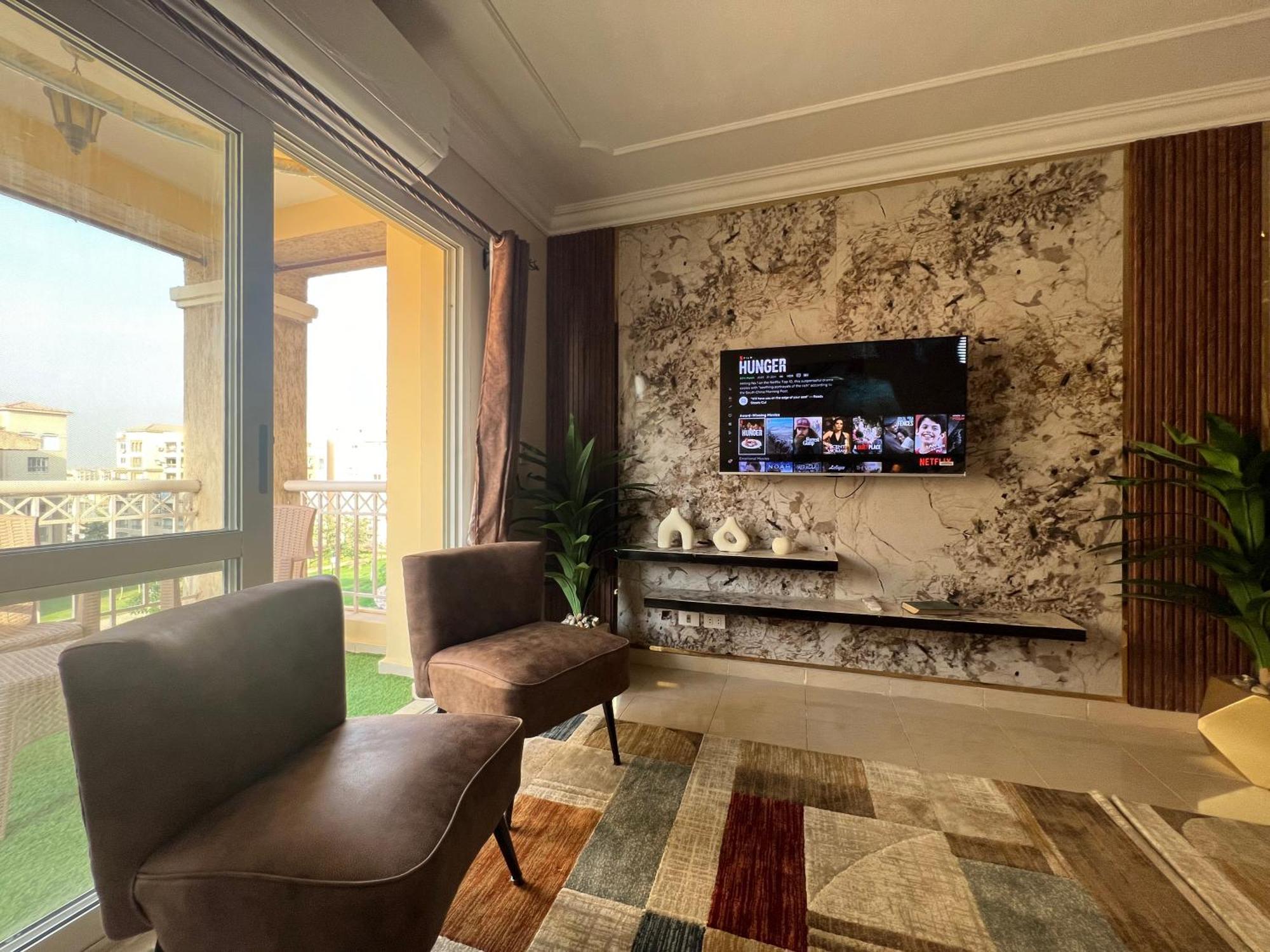 Luxurious Vip Apartment In Madinaty Furnished With High End Hotel Furniture Eksteriør billede