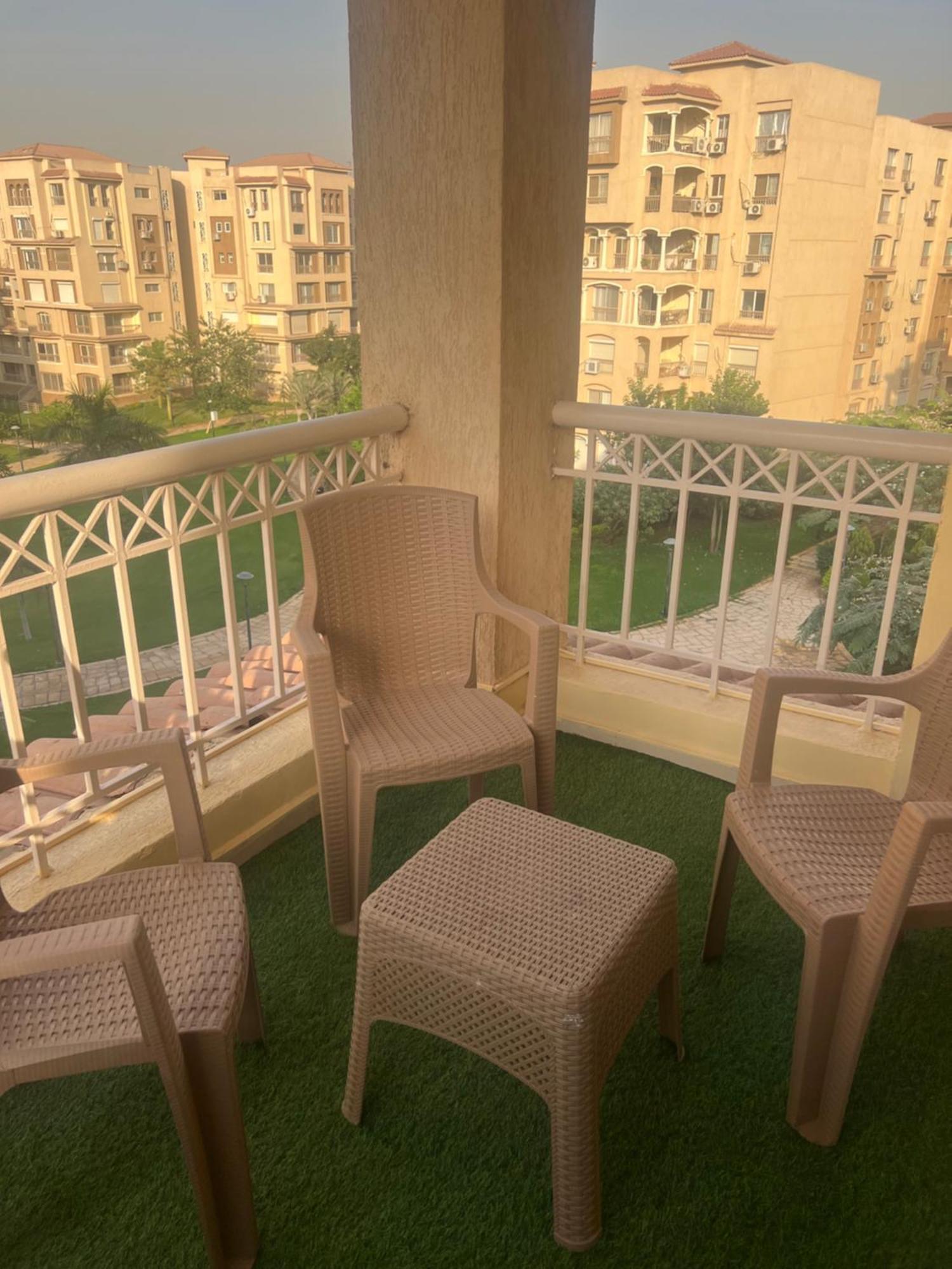 Luxurious Vip Apartment In Madinaty Furnished With High End Hotel Furniture Eksteriør billede