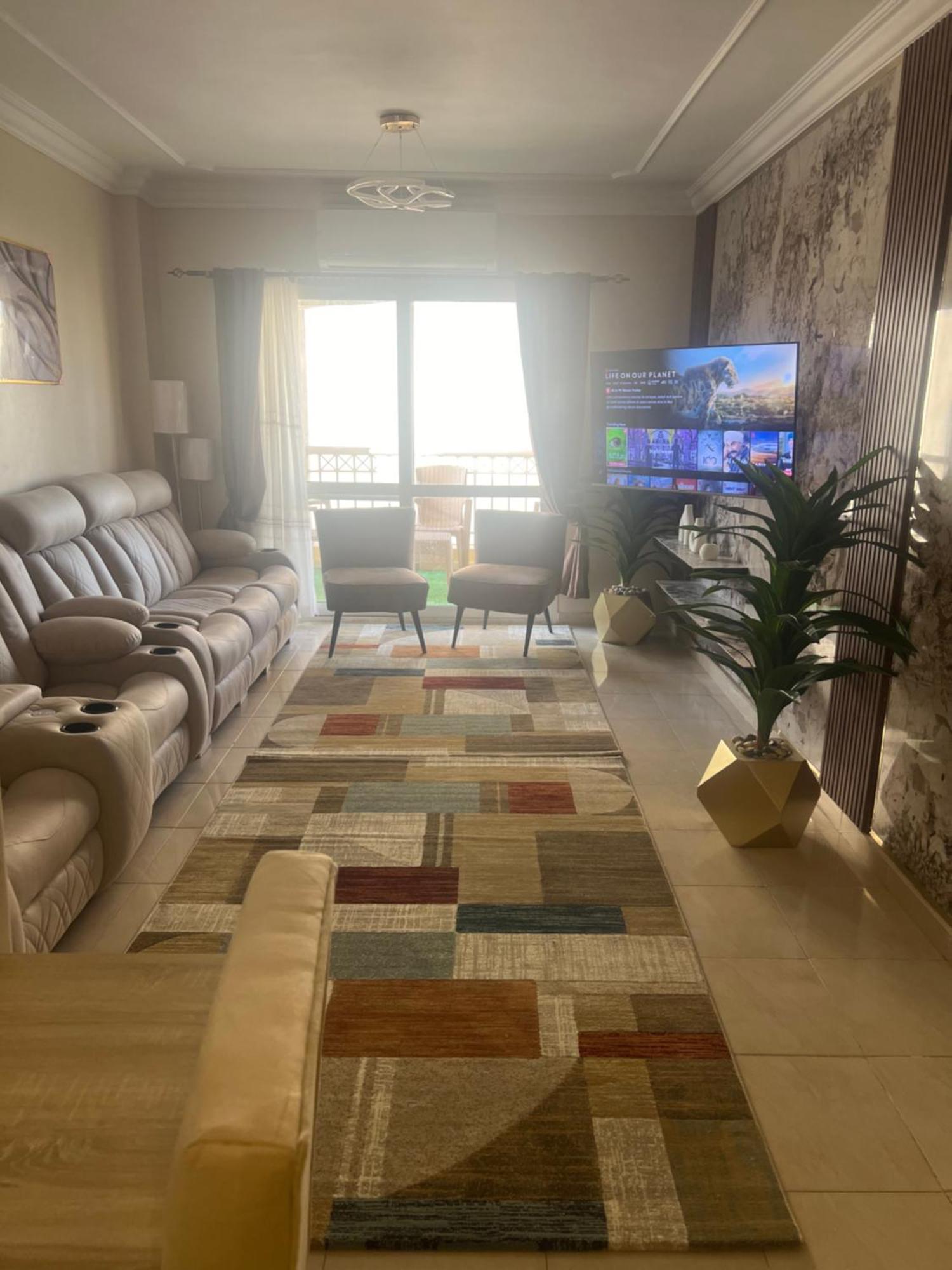 Luxurious Vip Apartment In Madinaty Furnished With High End Hotel Furniture Eksteriør billede