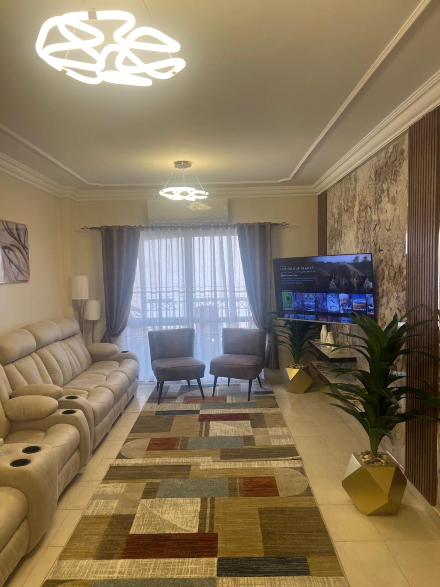 Luxurious Vip Apartment In Madinaty Furnished With High End Hotel Furniture Eksteriør billede